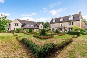 Photo 22- click for photo gallery